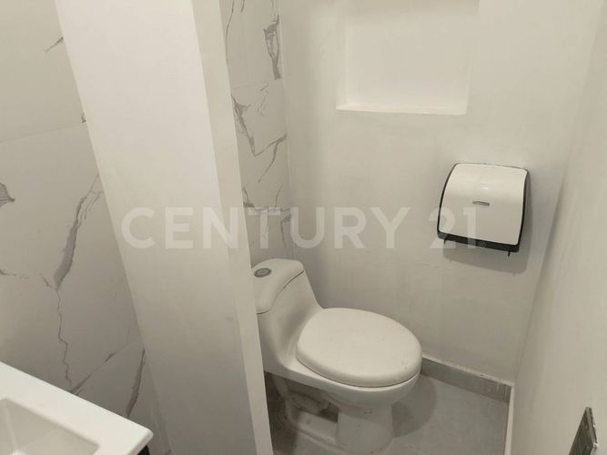 Local en arriendo en Granada, Cali, 116 m² · foto 11 de 17