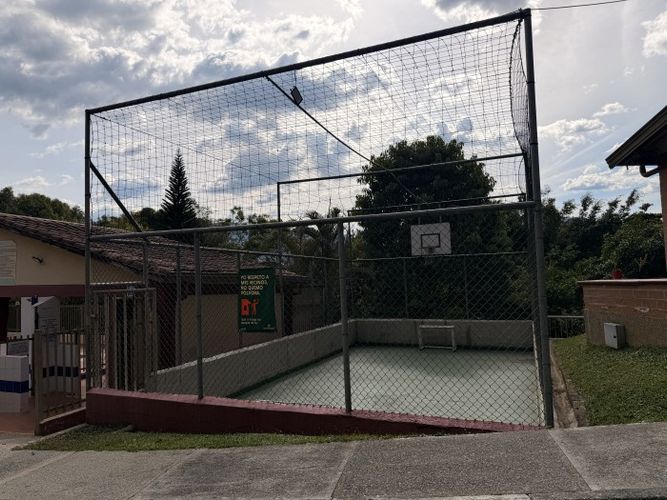Casa de 3 alcobas en venta en El Trianon, Envigado, 116 m² · foto 20 de 24