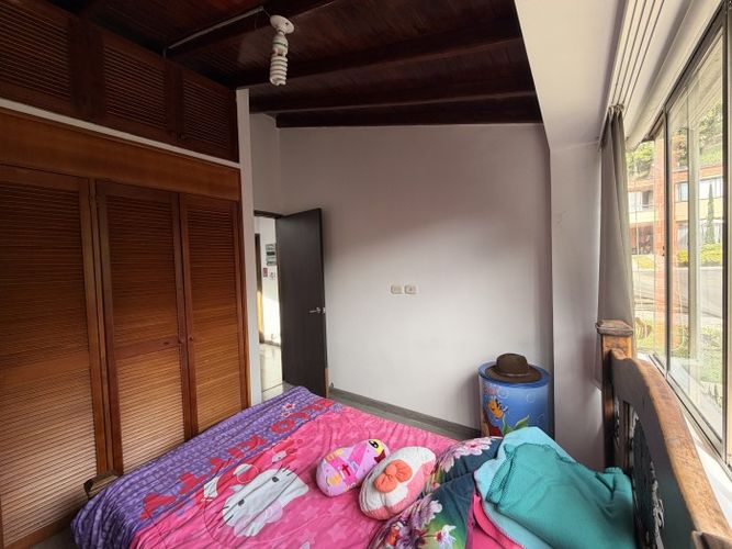 Casa de 3 alcobas en venta en El Trianon, Envigado, 116 m² · foto 8 de 24