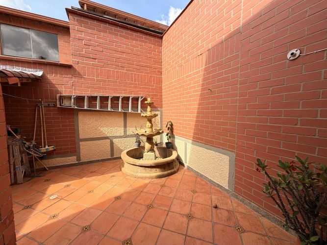 Casa de 3 alcobas en venta en El Trianon, Envigado, 116 m² · foto 14 de 24