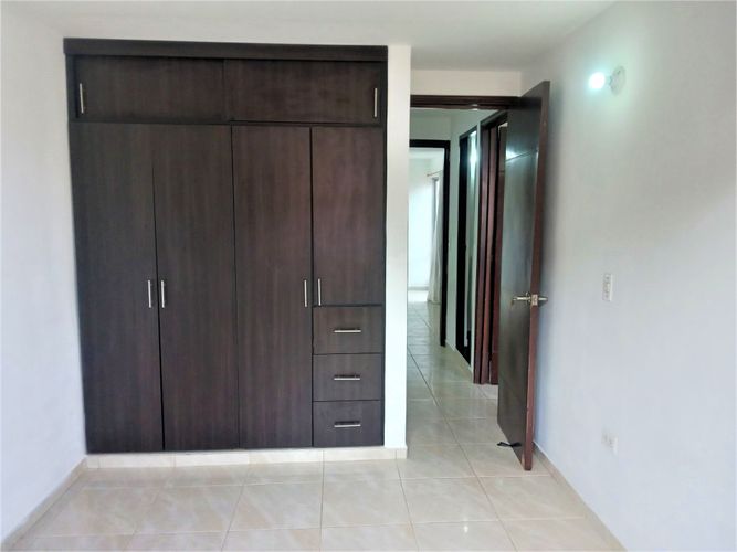 Casa de 3 alcobas en venta en Rivera Escobar, Palmira, 85 m² · foto 18 de 24