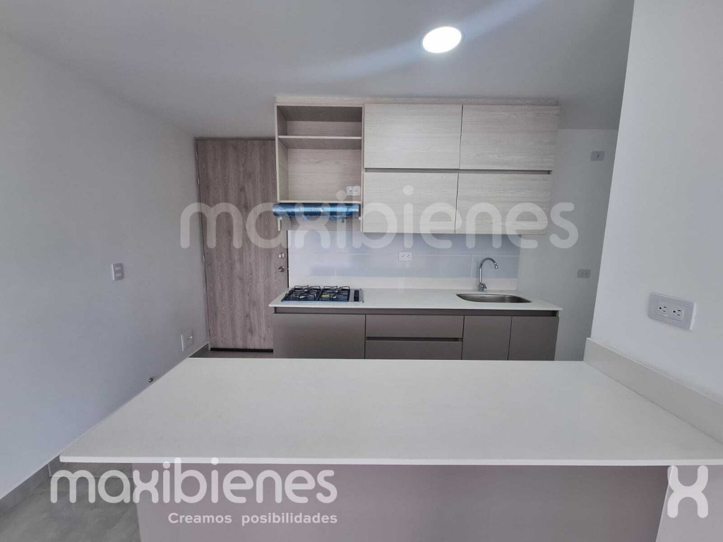 Apartamento en venta en La Doctora, Sabaneta · foto 2 de 23