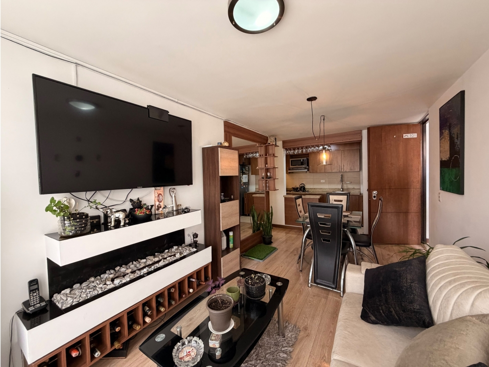 Apartamento en venta en Pinos Polo Club, Mosquera · foto 3 de 13