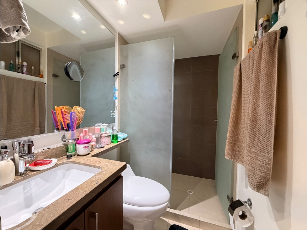 Apartamento en venta en Pinos Polo Club, Mosquera · foto 7 de 13