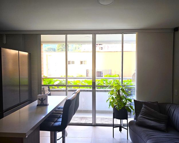 Apartamento de 3 alcobas en venta en Vegas De San Jose, Sabaneta, 66 m² · foto 7 de 11