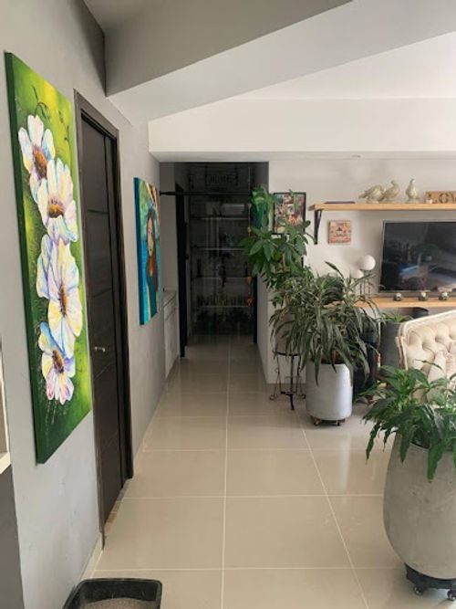 Apartamento de 2 alcobas en arriendo en Aves Maria, Sabaneta, 100 m² · foto 2 de 23
