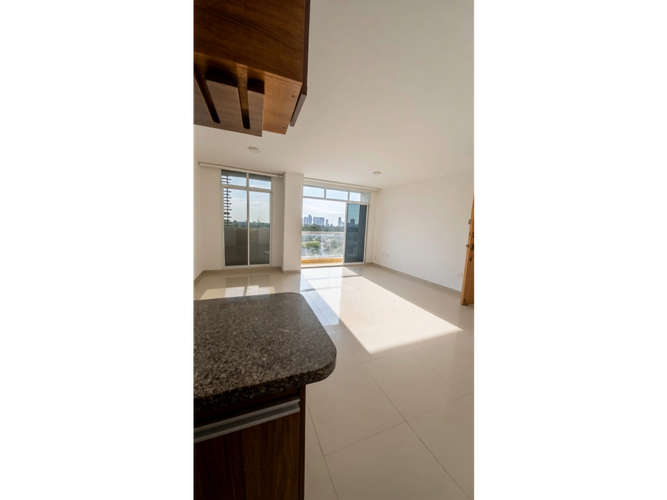 Apartamento de 3 alcobas en venta en Costa Verde, Santa Marta, 108 m² · foto 3 de 18