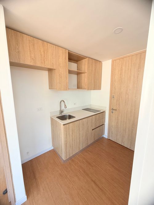 Apartamento de 1 alcoba en venta en Bella Suiza, Bogotá, 56 m² · foto 4 de 18