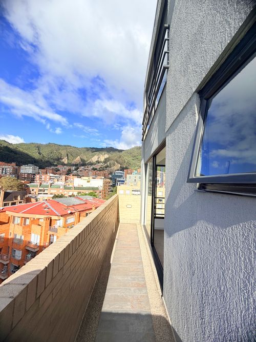 Apartamento de 1 alcoba en venta en Bella Suiza, Bogotá, 56 m² · foto 6 de 18