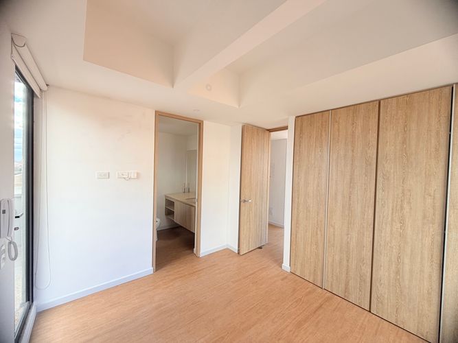 Apartamento de 1 alcoba en venta en Bella Suiza, Bogotá, 56 m² · foto 10 de 18