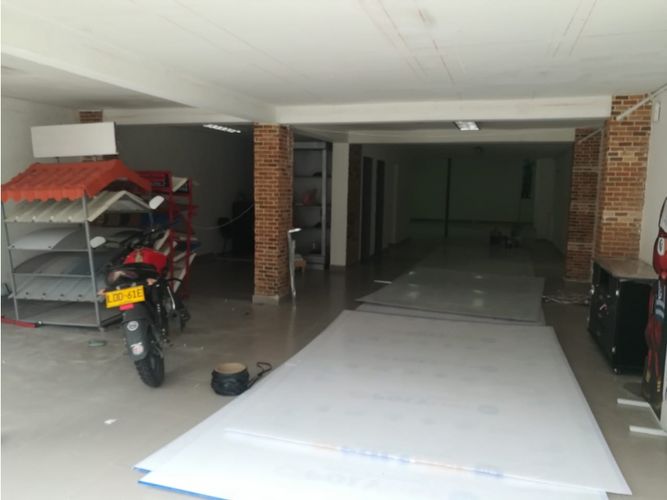Local en arriendo en Santa Fe, Medellín, 200 m² · foto 8 de 11