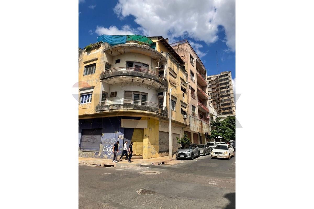VENDO EDIFICIO HISTORICO EN ESQUINA EN EL CENTRO DE ASUNCION — foto 3