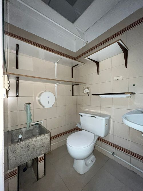 Local en venta en Vía Las Palmas, Medellín, 42 m² · foto 8 de 8