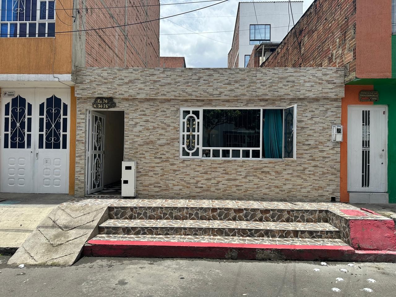 Casa en venta en Kennedy Central, Bogotá · foto 2 de 3