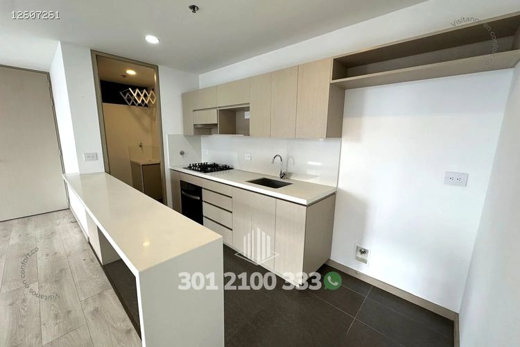 Apartamento de 2 alcobas en arriendo en Altos Del Poblado, Medellín, 80 m² · foto 8 de 24