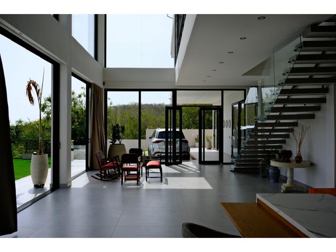 Casa de 8 alcobas en venta en Santa Veronica, Barranquilla, 1200 m² · foto 2 de 24