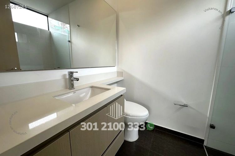 Apartamento de 2 alcobas en arriendo en Altos Del Poblado, Medellín, 80 m² · foto 19 de 24