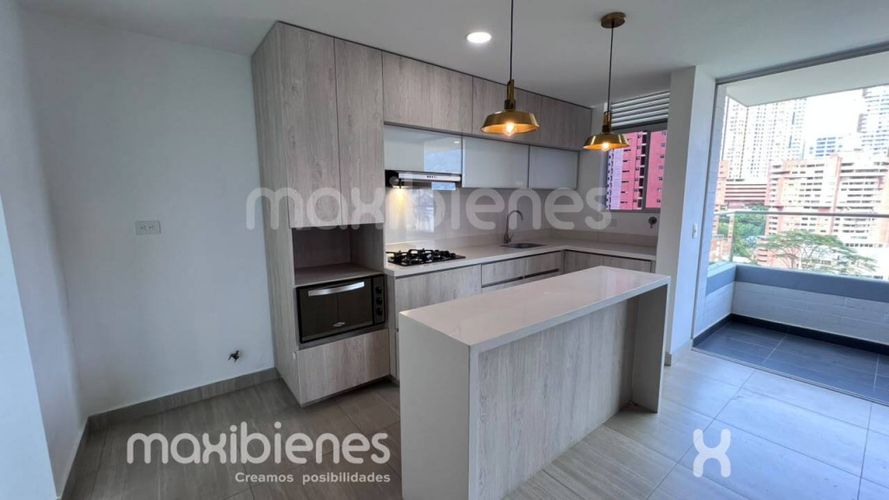 Apartamento de 2 alcobas en arriendo en Las Lomitas, Sabaneta, 80 m² · foto 3 de 14