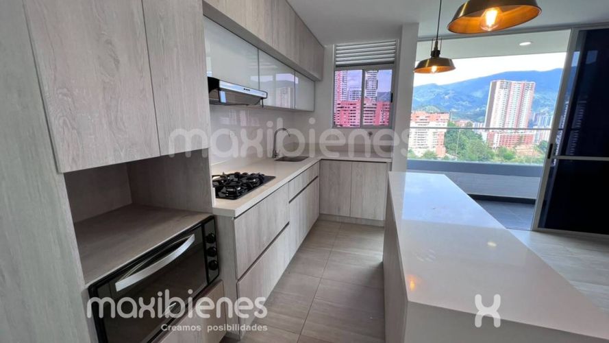 Apartamento de 2 alcobas en arriendo en Las Lomitas, Sabaneta, 80 m² · foto 4 de 14