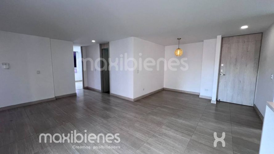 Apartamento de 2 alcobas en arriendo en Las Lomitas, Sabaneta, 80 m² · foto 5 de 14