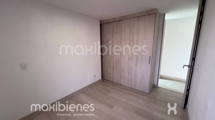 Apartamento de 2 alcobas en arriendo en Las Lomitas, Sabaneta, 80 m² · foto 12 de 14