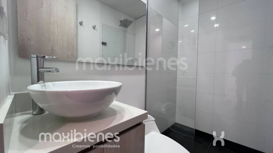 Apartamento de 2 alcobas en arriendo en Las Lomitas, Sabaneta, 80 m² · foto 14 de 14