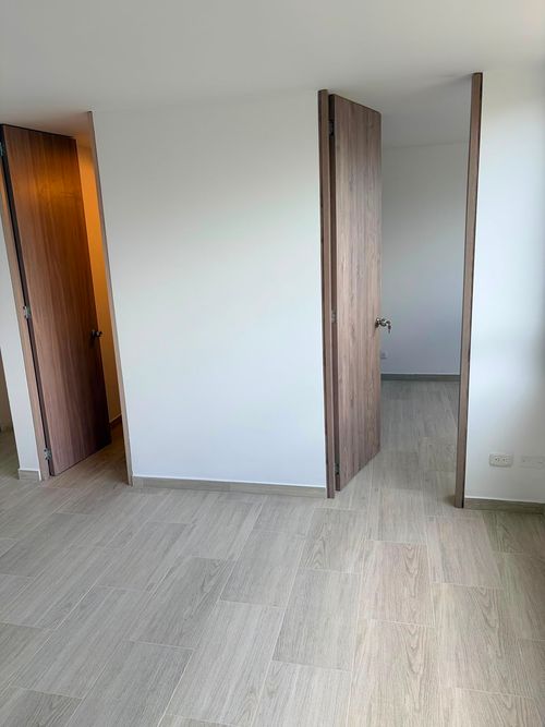 Apartamento en venta en Alameda, Bogotá · foto 5 de 9