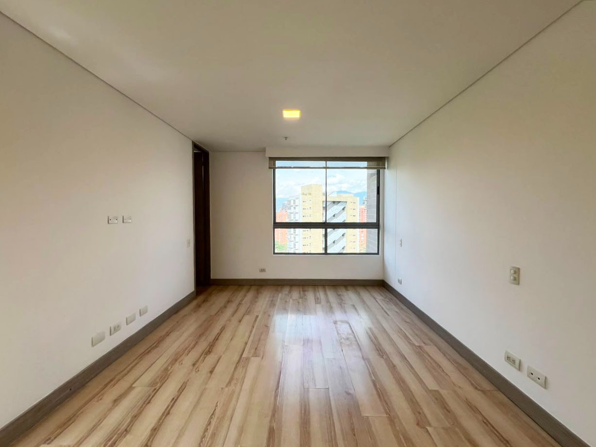 Apartamento en arriendo en La Florida, Medellín · foto 4 de 17