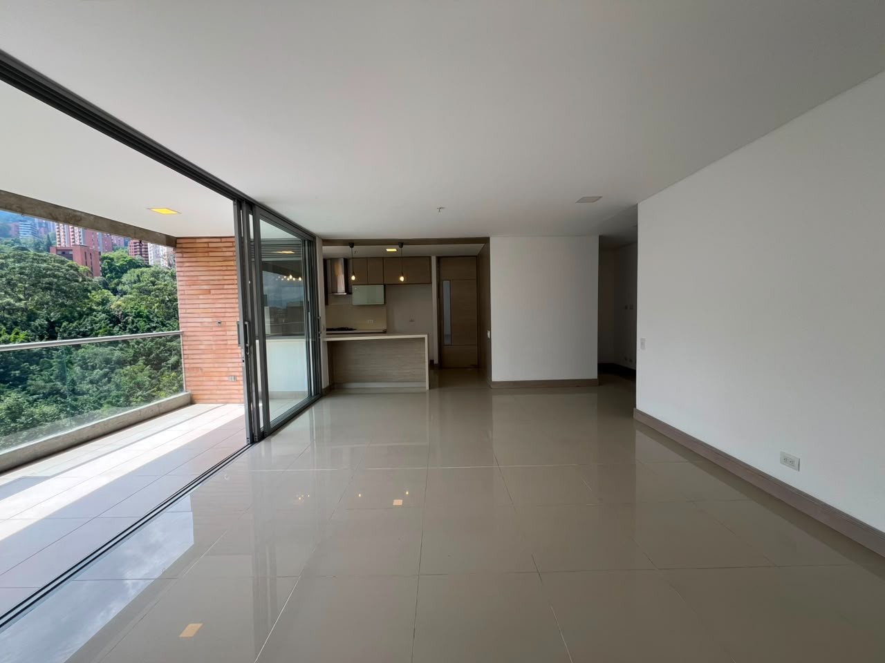 Apartamento en arriendo en La Florida, Medellín · foto 5 de 17