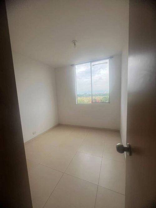 Apartamento de 3 alcobas en arriendo en Bochalema, Cali, 60 m² · foto 8 de 21