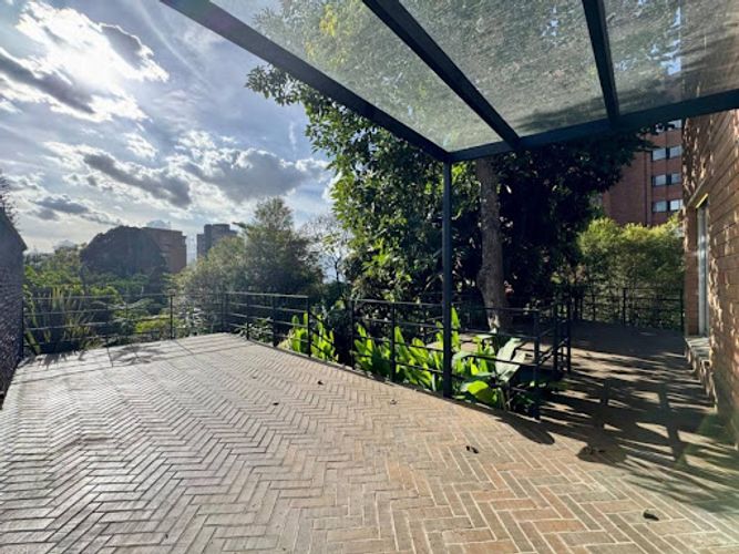 Casa de 4 alcobas en venta en Los Balsos, Medellín, 280 m² · foto 5 de 24