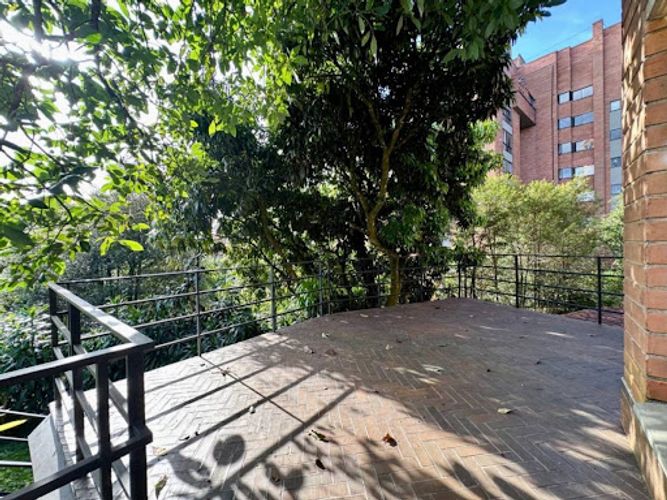 Casa de 4 alcobas en venta en Los Balsos, Medellín, 280 m² · foto 8 de 24