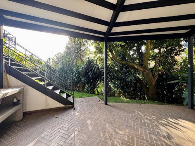 Casa de 4 alcobas en venta en Los Balsos, Medellín, 280 m² · foto 9 de 24