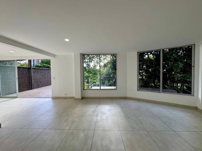 Casa de 4 alcobas en venta en Los Balsos, Medellín, 280 m² · foto 11 de 24