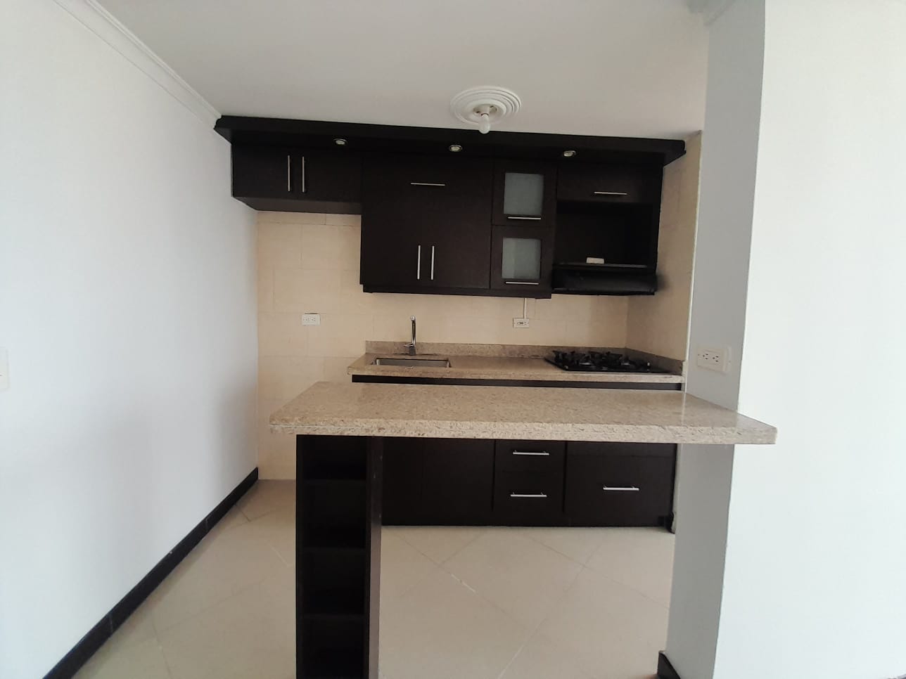 Apartamento en arriendo en Entreamigos, Sabaneta · foto 3 de 20