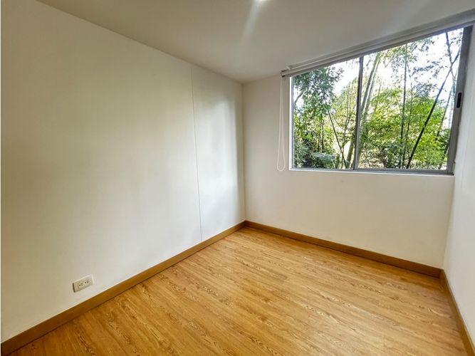 Apartamento de 2 alcobas en arriendo en Los Balsos, Medellín, 77 m² · foto 12 de 18