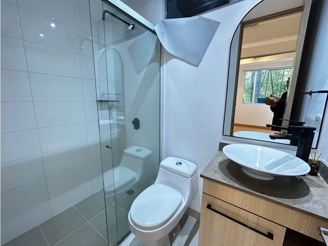 Apartamento de 2 alcobas en arriendo en Los Balsos, Medellín, 77 m² · foto 14 de 18