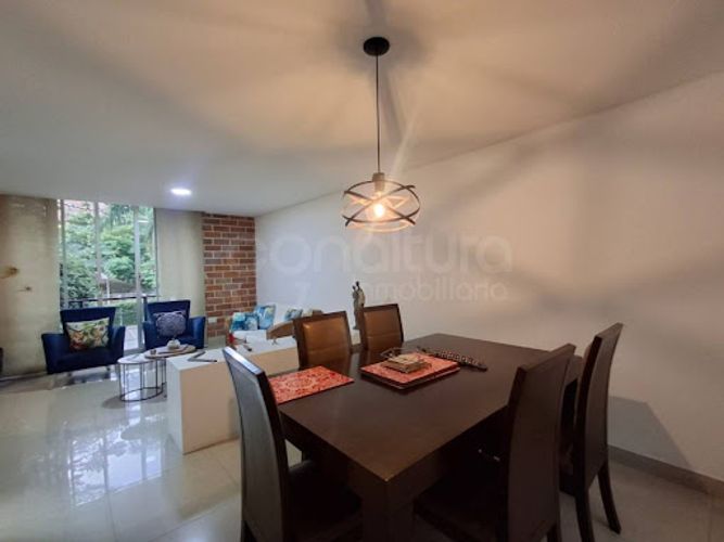 Casa de 3 alcobas en venta en Suramérica, La Estrella, 139 m² · foto 5 de 24