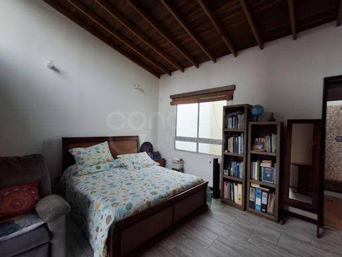 Casa de 3 alcobas en venta en Suramérica, La Estrella, 139 m² · foto 13 de 24