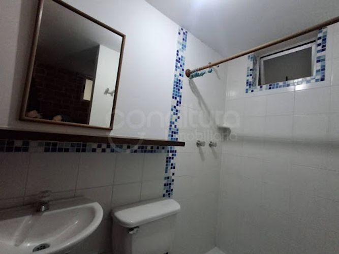 Casa de 3 alcobas en venta en Suramérica, La Estrella, 139 m² · foto 18 de 24