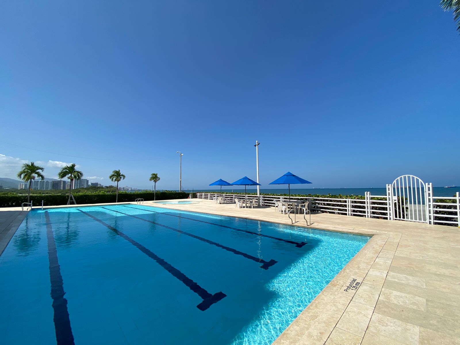Apartamento en venta en Pozos Colorados, Santa Marta · foto 2 de 14
