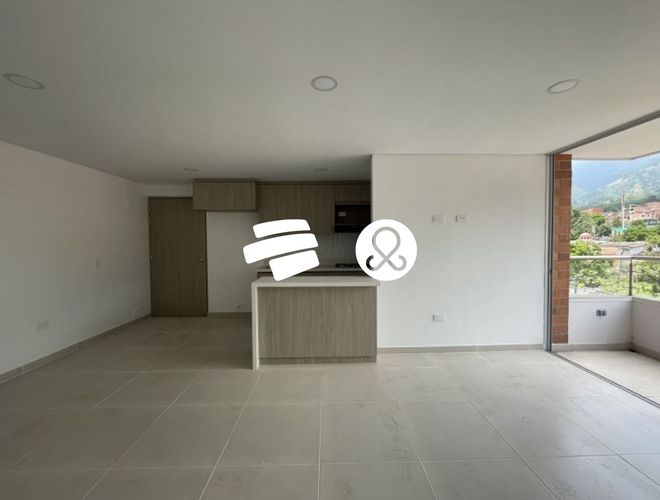 Apartamento de 3 alcobas en venta en Toledo, La Estrella, 75 m² · foto 2 de 9