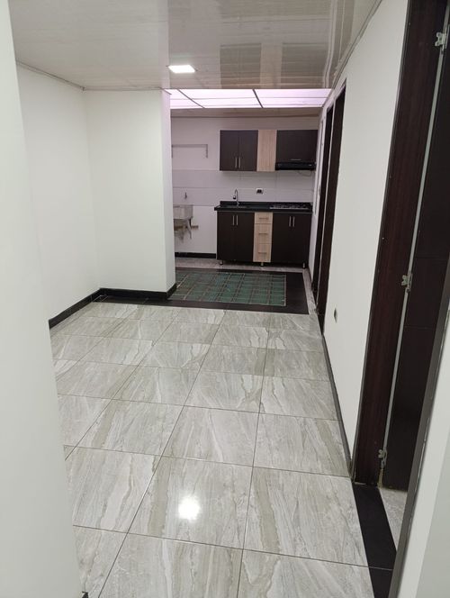 Apartamento de 3 alcobas en arriendo en Engativá, Bogotá, 42 m² · foto 2 de 9