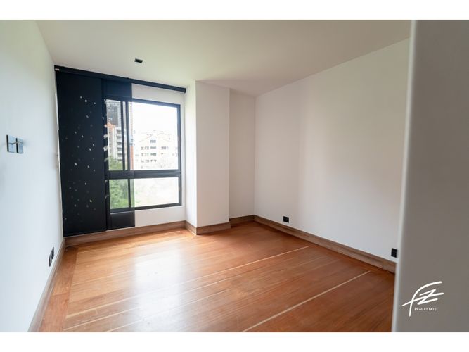 Apartamento en venta en El Poblado, Medellín · foto 8 de 22