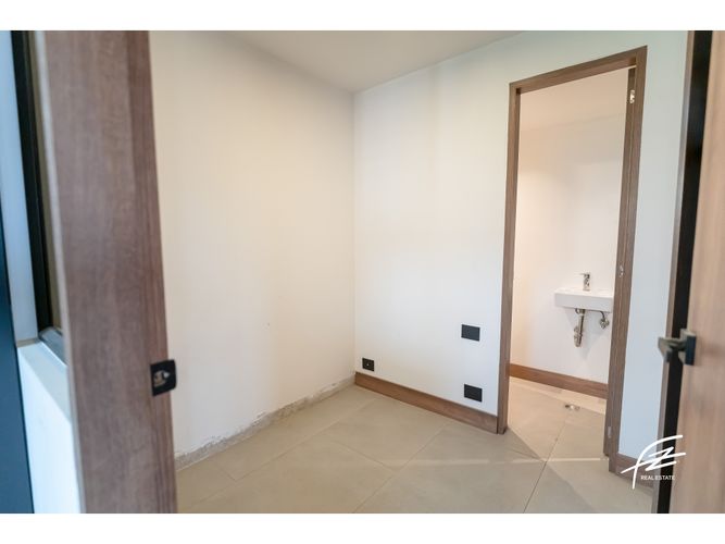 Apartamento en venta en El Poblado, Medellín · foto 11 de 22