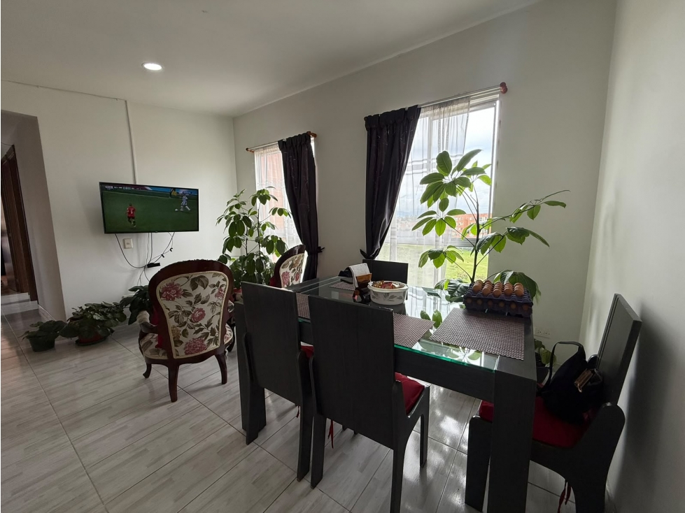 Apartamento en venta en La Cumbre, Mosquera · foto 2 de 13