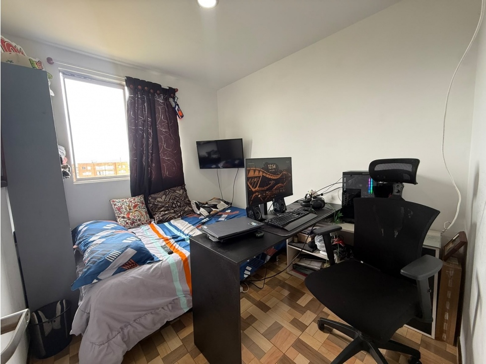 Apartamento en venta en La Cumbre, Mosquera · foto 7 de 13