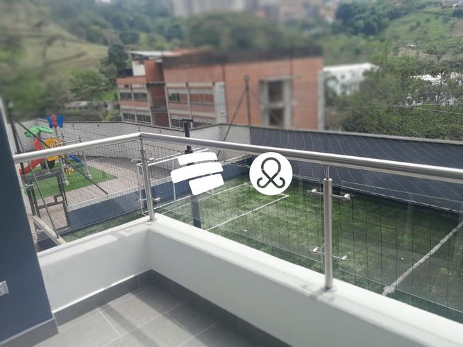 Apartamento de 3 alcobas en venta en Loma De La Doctora, Sabaneta, 70 m² · foto 3 de 23