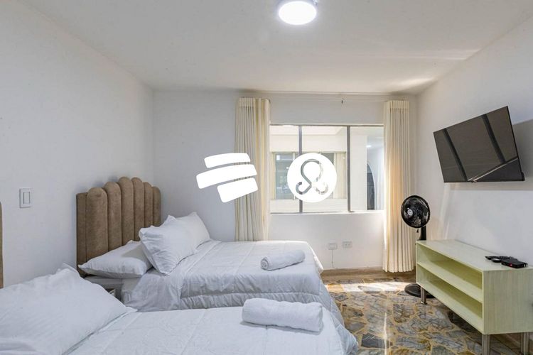Casa de 5 alcobas en venta en Estadio, Medellín, 196 m² · foto 5 de 10
