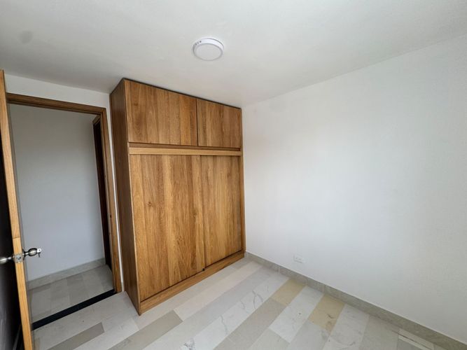 Apartamento de 2 alcobas en arriendo en Cimarronas, Rionegro, 49 m² · foto 9 de 16